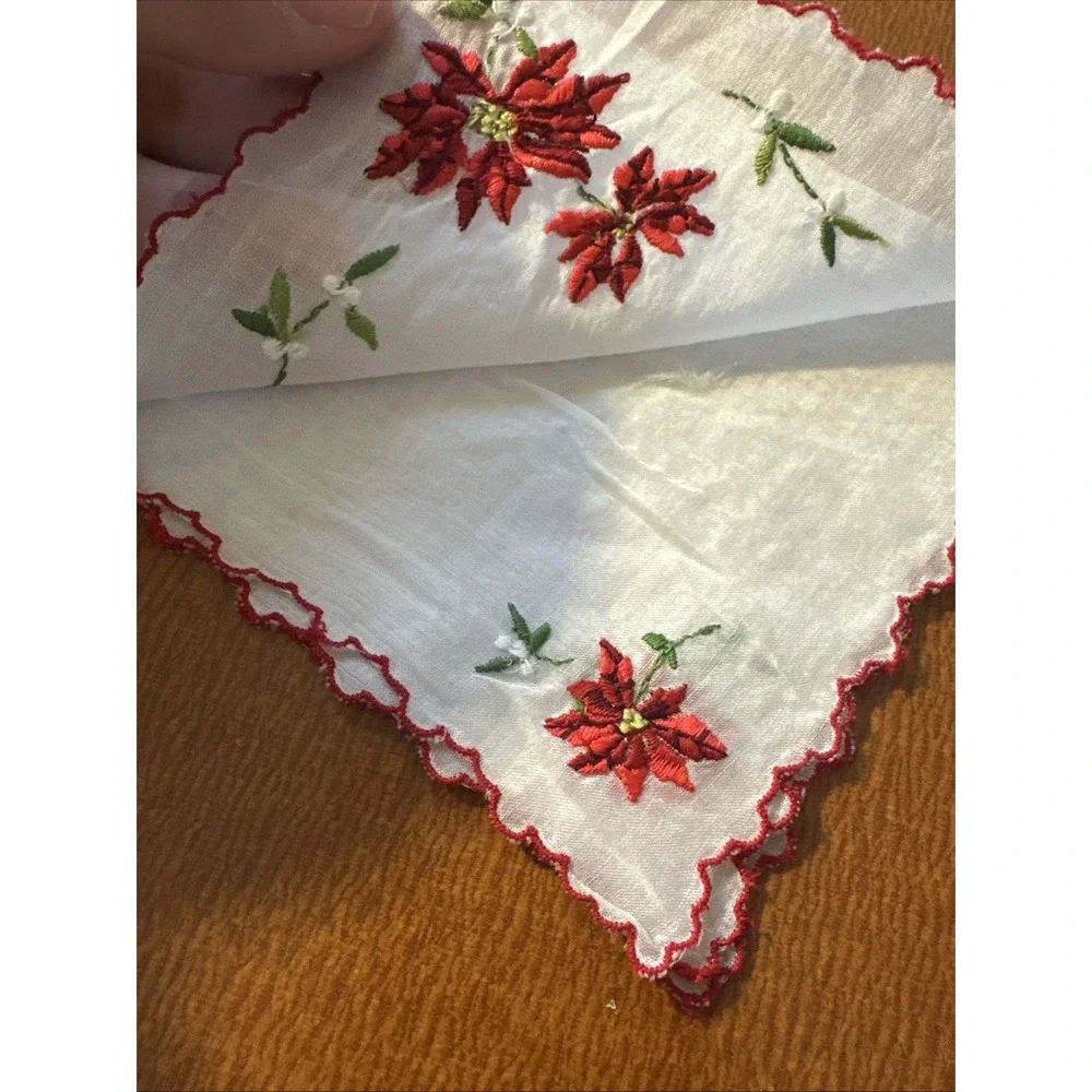 Vtg Embroidered Christmas Pointsetta Cotton handkerchief Unused